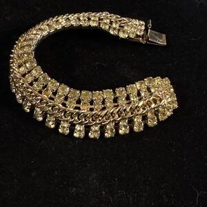 Banana Republic Gold  Tone  & Pale Green Rhinestoned Vintage Bracelet 6.25”